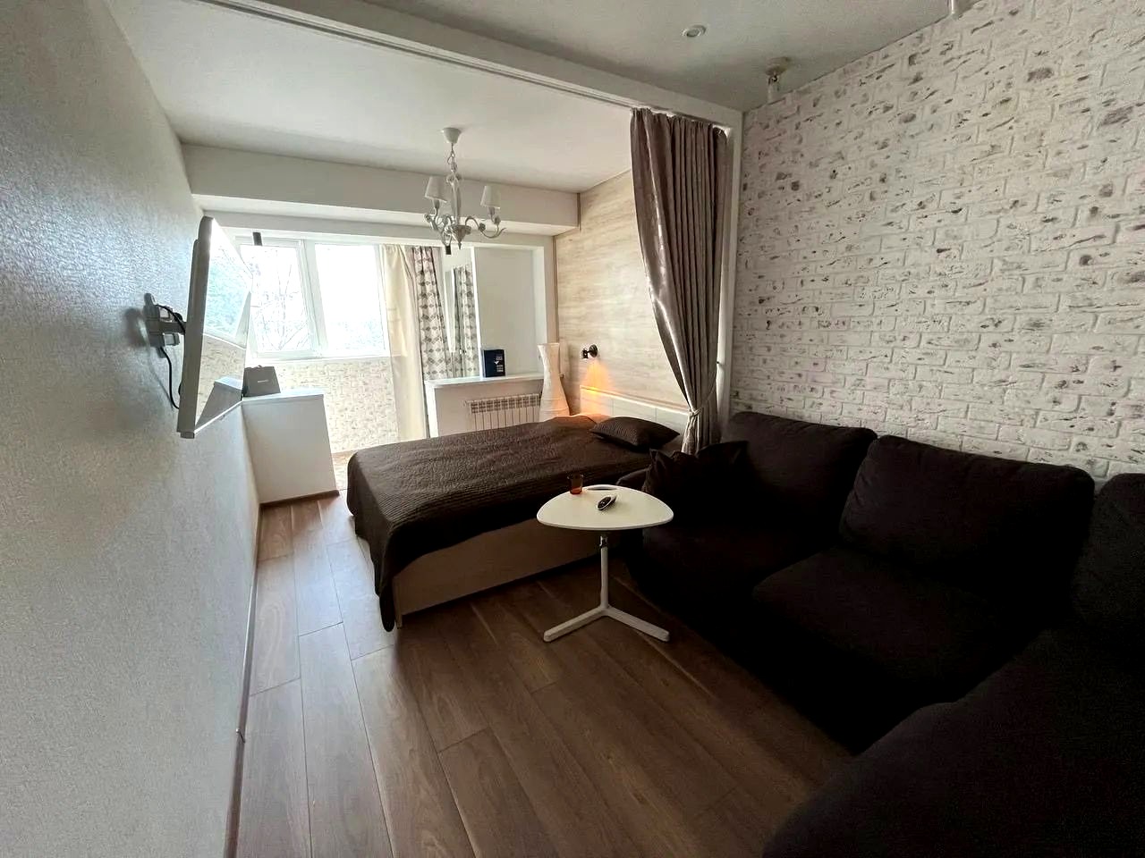 2-комнатная квартира в аренду, Москва, Мосфильмовская ул. 78 — 99 990 ₽/мес