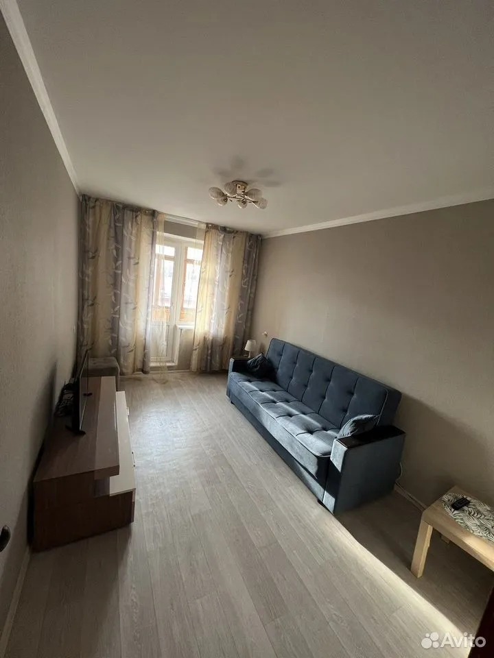 1-комнатная квартира в аренду, улица Демьяна Бедного, 52 — 31 000 ₽/мес